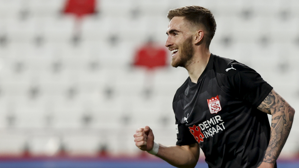 Sivas, 6 futbolcusuna teşekkür etti