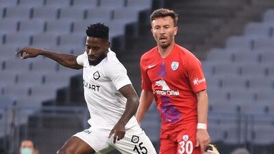 Altay, Poko'nun sözleşmesini uzattı