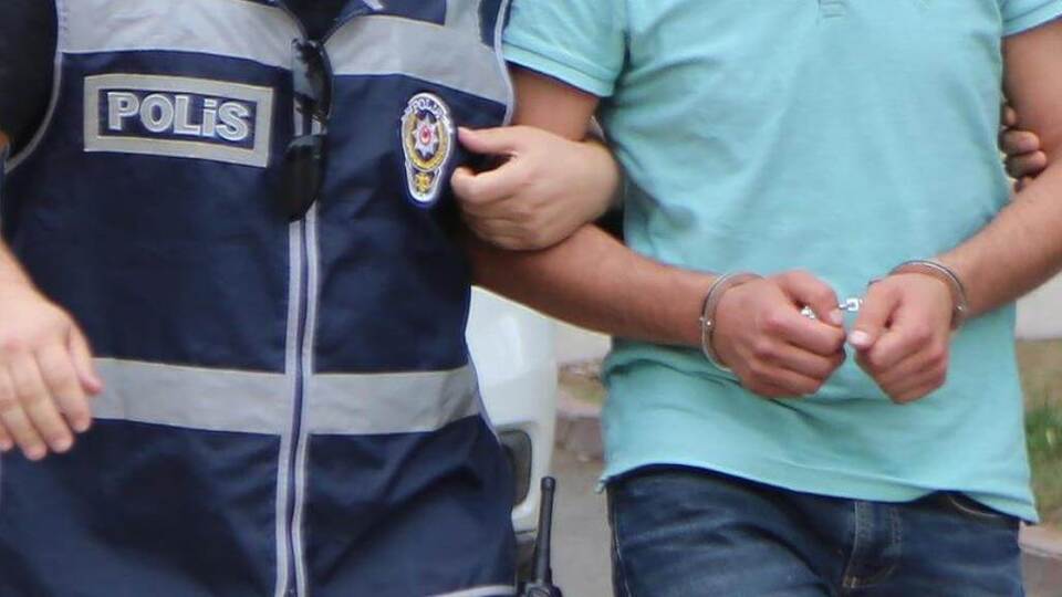 Hakkında kesinleşmiş hapis cezası bulunan FETÖ üyesi, Manisa'da yakalandı