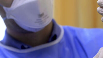 Macaristan'da sağlık çalışanlarına zorunlu aşı