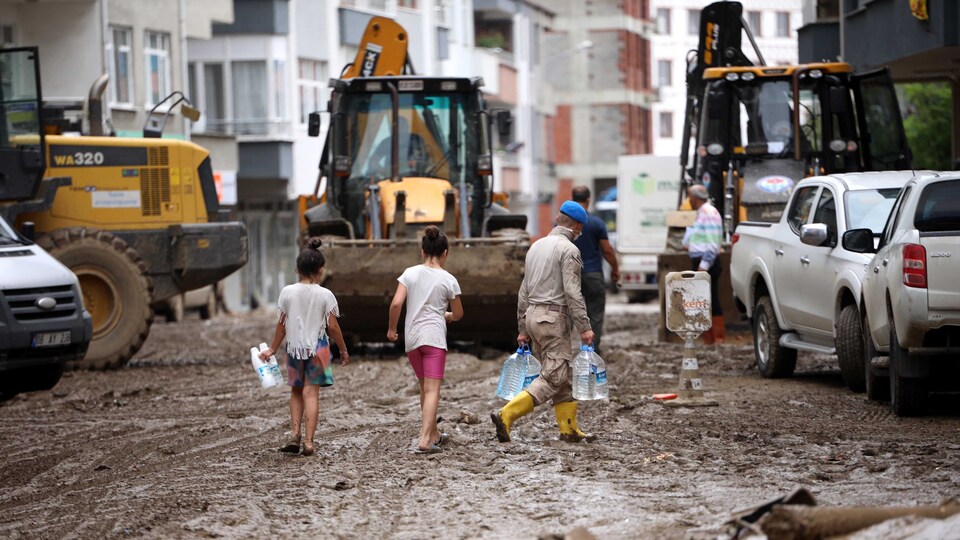 Yüzde 99.7'sine elektrik verildi