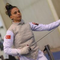 İrem'den Tokyo'ya veda