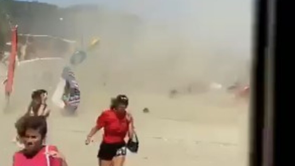 Hortum sahili vurdu! 6 turist yaralandı