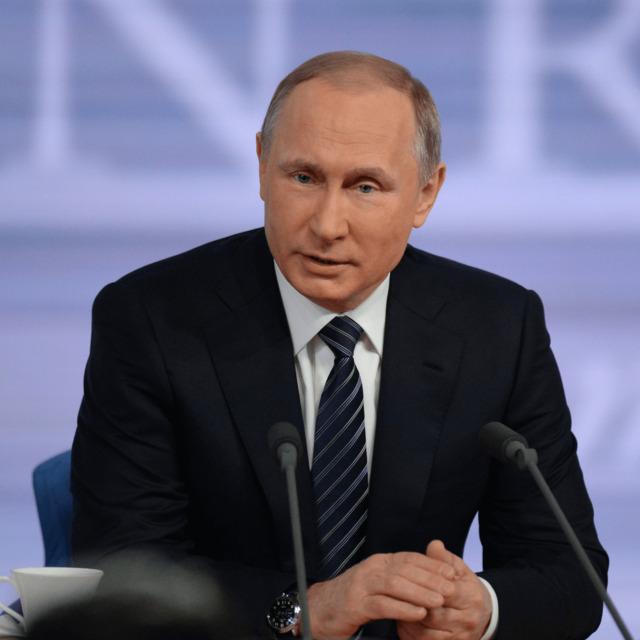 Vladimir Putin, geçit töreninde açıklamalarda bulundu