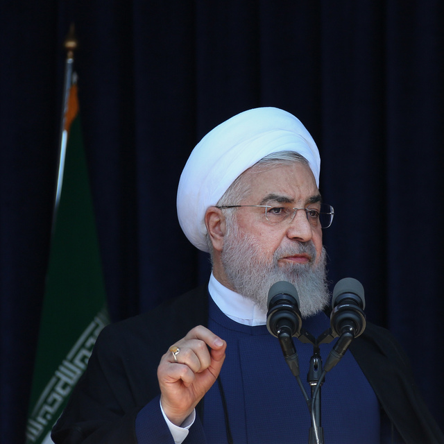 Hasan Ruhani'den İran Meclisine suçlama
