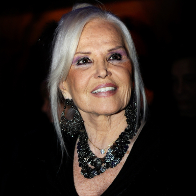 Gönül Yazar ölümden döndü