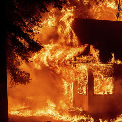 Kaliforniya tarihinin en büyük orman yangını!