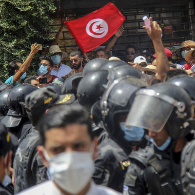 Tunus'ta darbe girişimi! Meclis Başkanı konuştu!