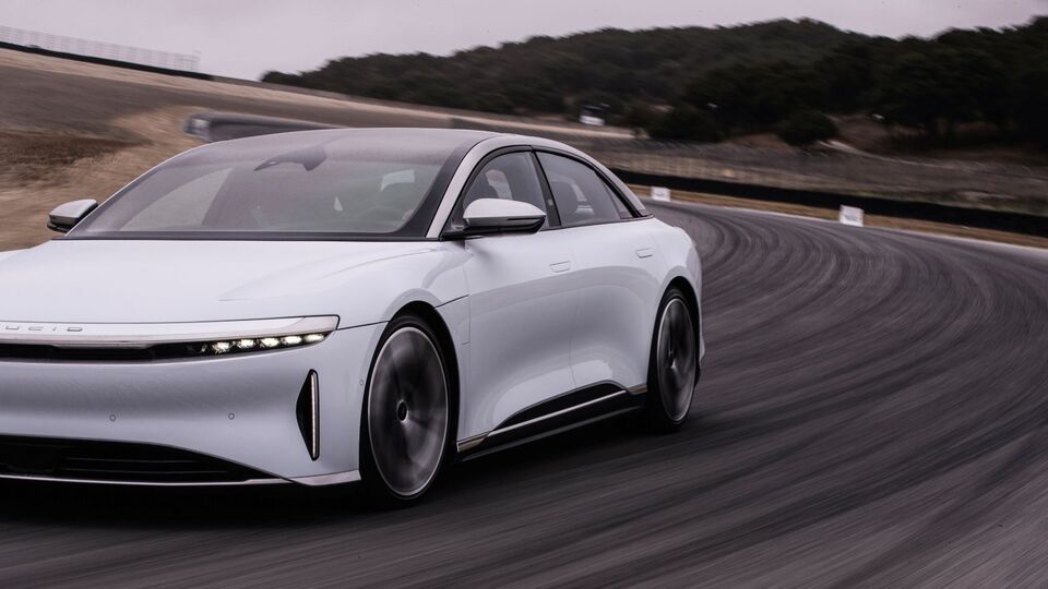 Elektrikli otomobile özel lastik üretti