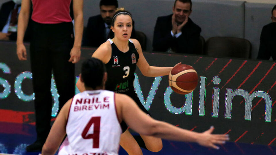 İrem Naz ile 1 yıl daha