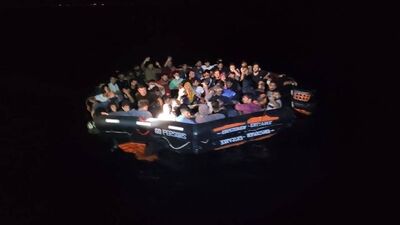 İzmir'de 388 sığınmacı kurtarıldı