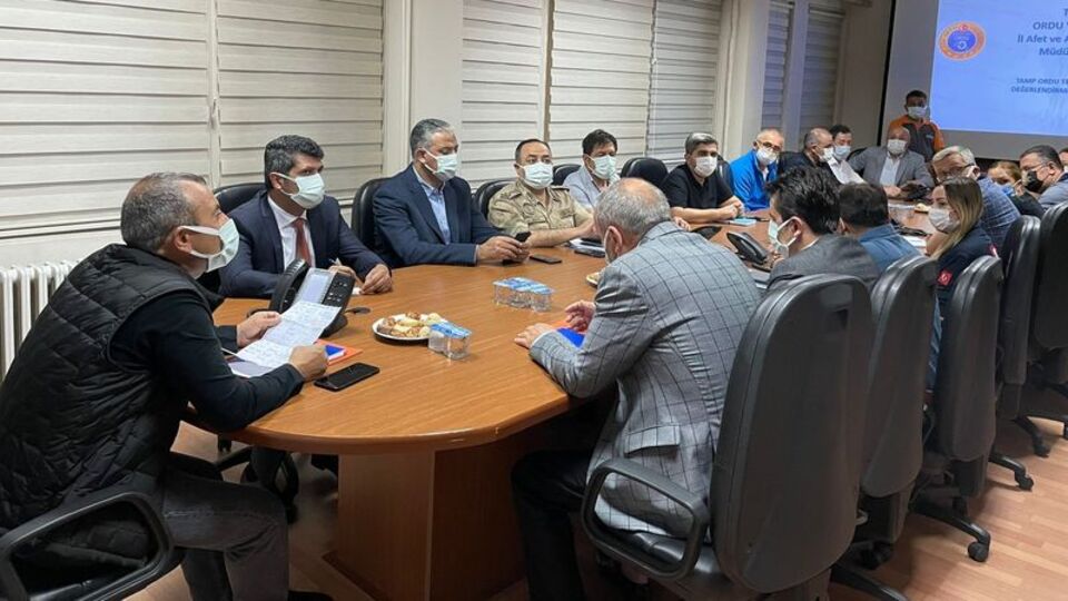 Ordu'da acil toplantı! Sinop'ta hortum!