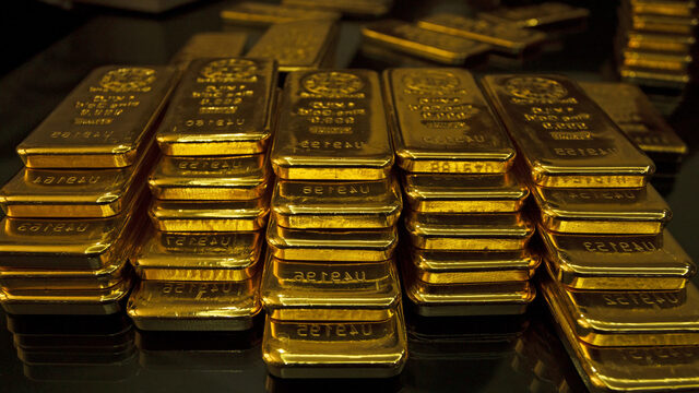 Altın Fed öncesi hareketli