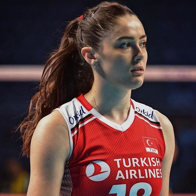 Zehra Güneş kimdir?