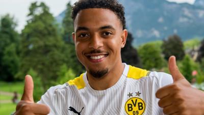 Malen, Borussia Dortmund'da