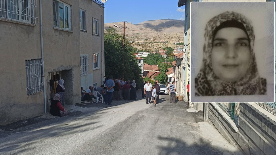 Tartıştığı karısını bıçakla öldürdü!