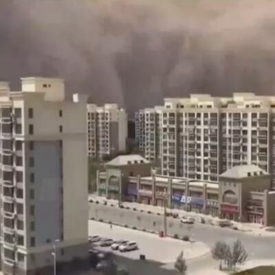 Çin’i kum fırtınası vurdu