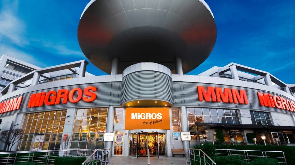 Fitch Migros'un kredi notunu artırdı