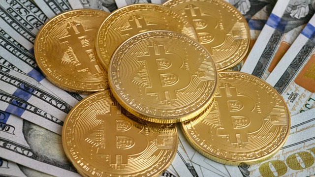 Bitcoin kritik seviye civarında