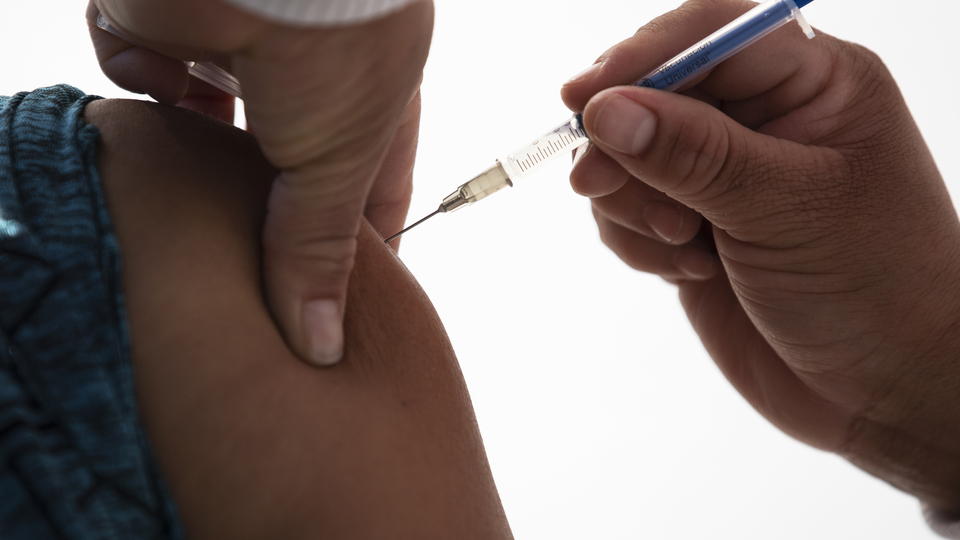 Türkiye'de uygulanan aşı miktarı 70 milyon dozu geçti