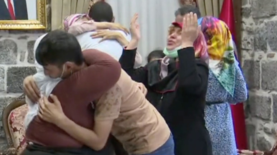 3 anne evlatlarına kavuştu!