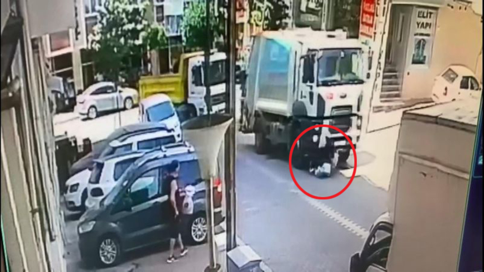 Esenyurt'ta çöp kamyonu anne ile oğlunu ezdi