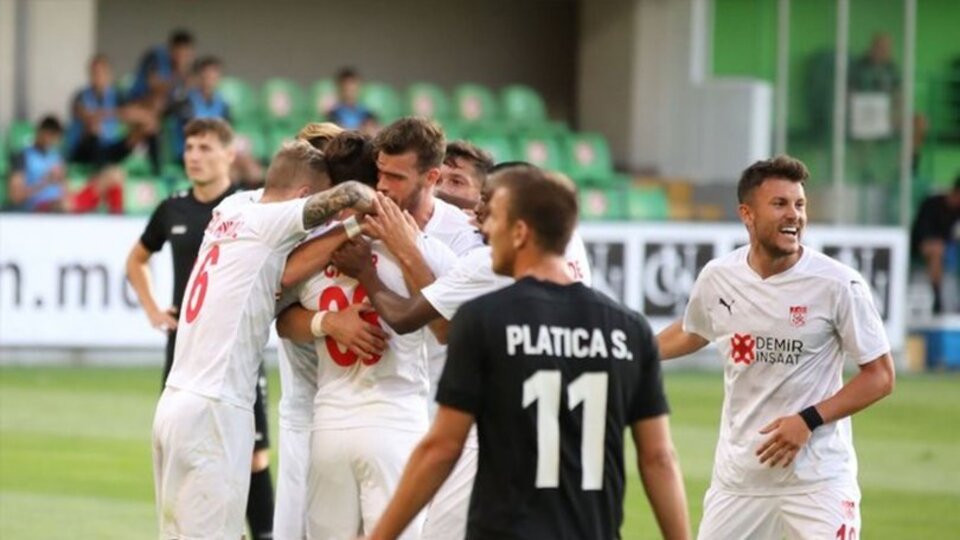 Sivasspor Petrocub maçı canlı yayın!