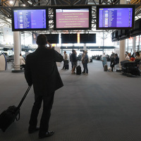 İngiltere’nin yeni seyahat kararlarında ayrımcılık tartışması