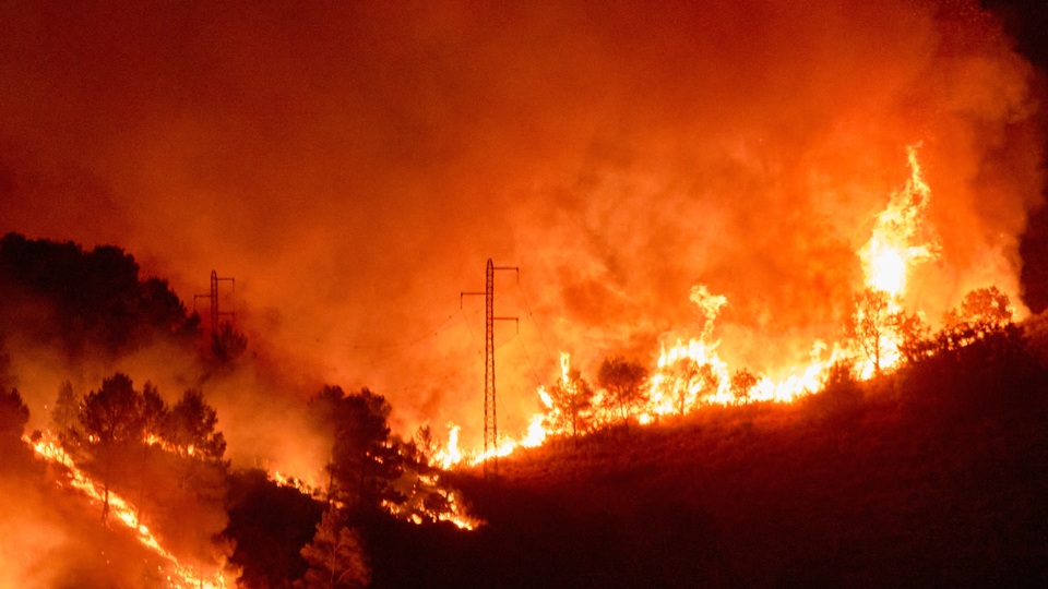 Güney Avrupa da yanıyor