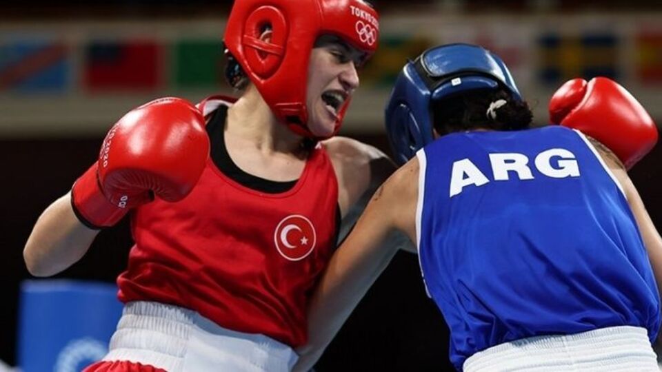 Esra Yıldız çeyrek finalde