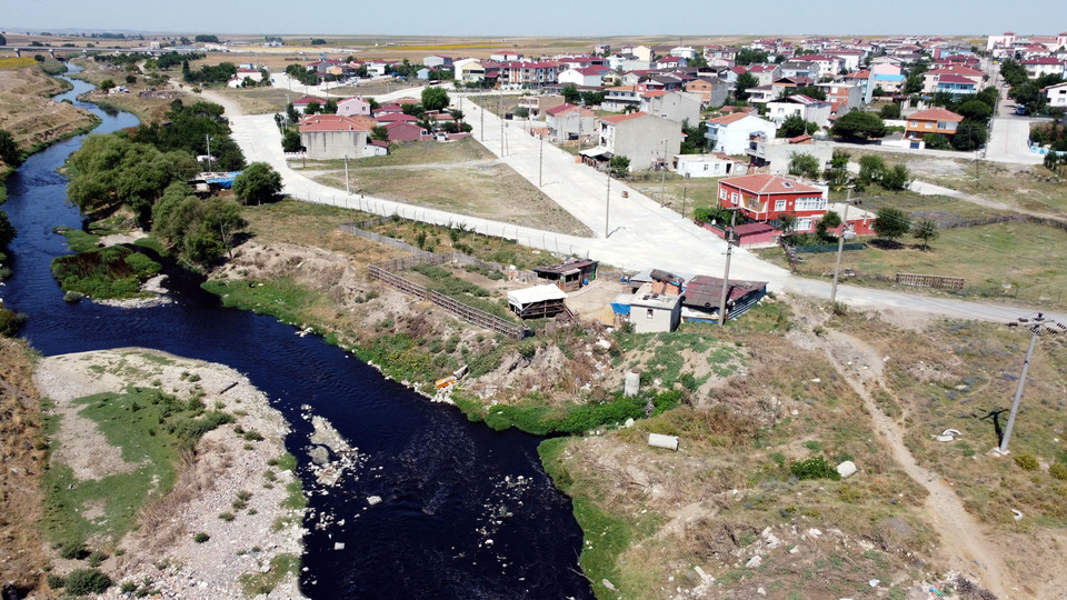 Çorlu Deresi'ni kirleten 71 işletmeye ceza!