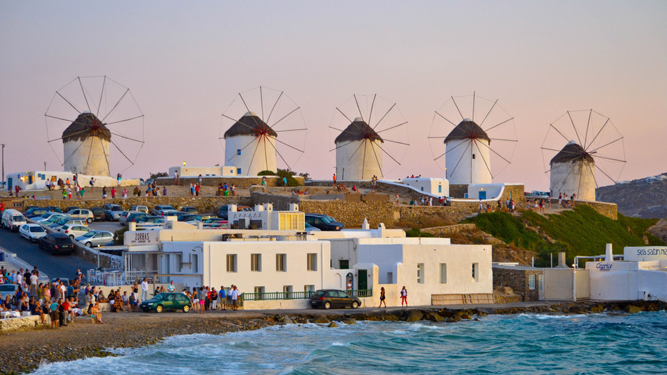 Yunanistan'da Covid-19 vakaları artış eğiliminde