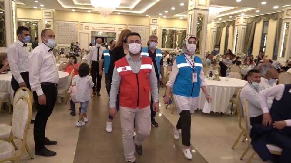 Düğünlerde "aşı" çağrısı