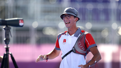 "Bir süre için güldürebildiysem ne mutlu"