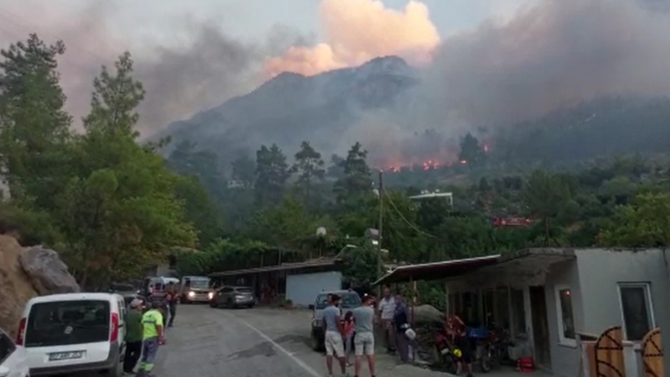 Türkiye'yi saran yangınlarda son durum!