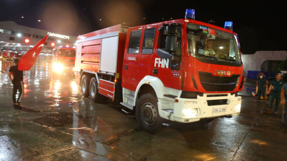 250 kişilik Azeri ekip Türkiye'de