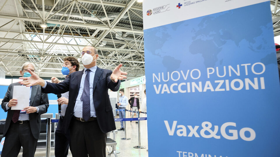 İtalya'da aşı randevu sistemine siber saldırı