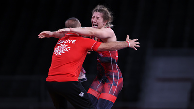 Yasemin Adar'dan tarihi madalya!