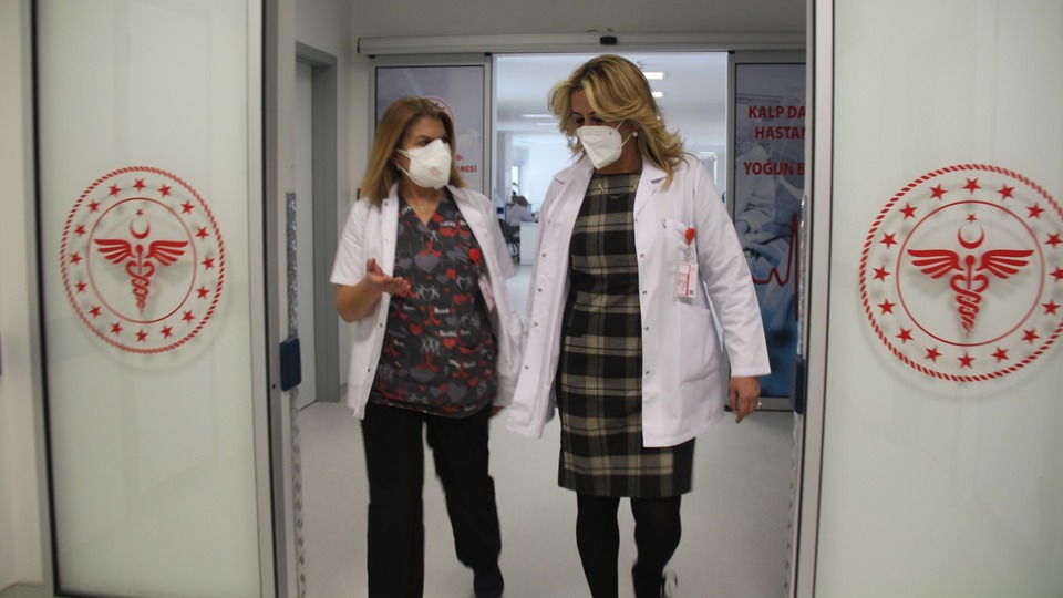 Bilim Kurulu Üyesi Turan'dan kritik aşı açıklaması