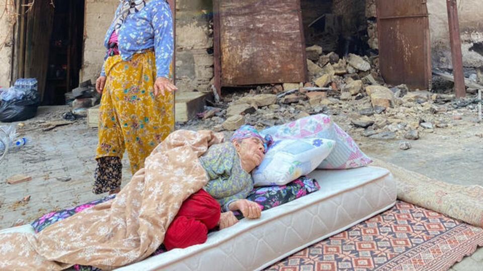 Türkiye'nin yüreğini sızlatmıştı! Evin yandığını hatırlamıyor