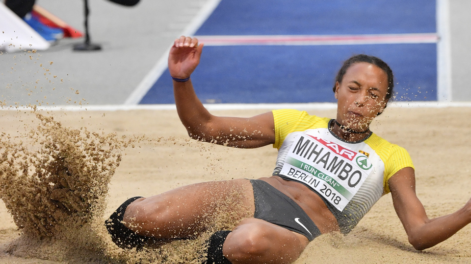 Mihambo'dan tarihi performans