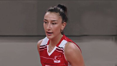 Milli voleybolcu Hande Baladın kimdir?