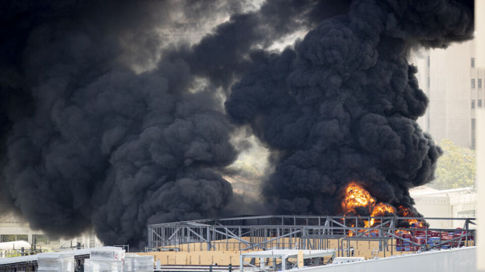 Ankara'da inşaatta yangın! Vali'den açıklama
