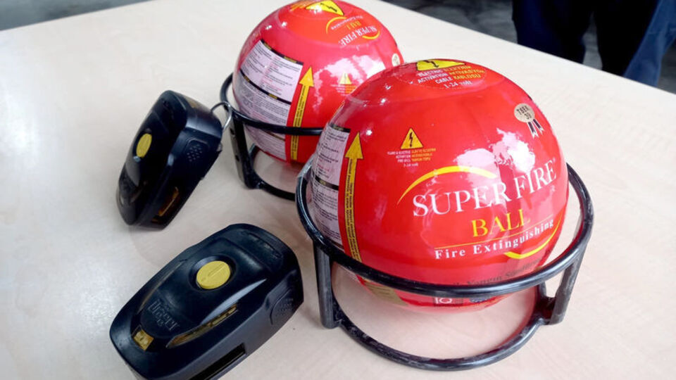 Ticaret Bakanı'ndan yangın söndürme ekipmanları fiyatları için açıklama