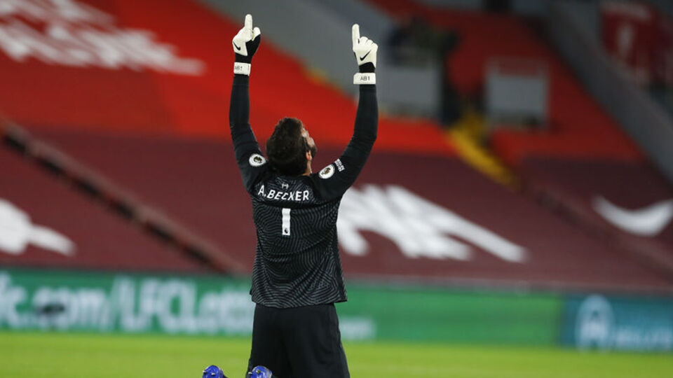 Alisson Becker'e yeni sözleşme