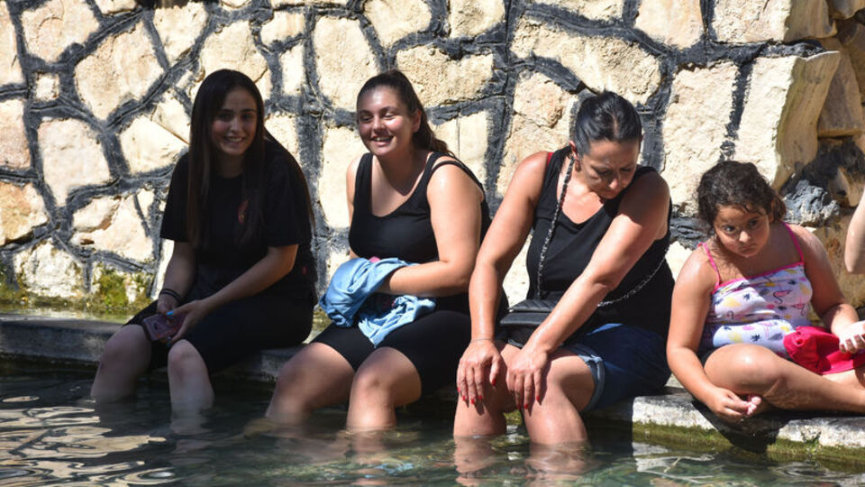 Kısıtlama bitti! Doktor balıklar mesaide