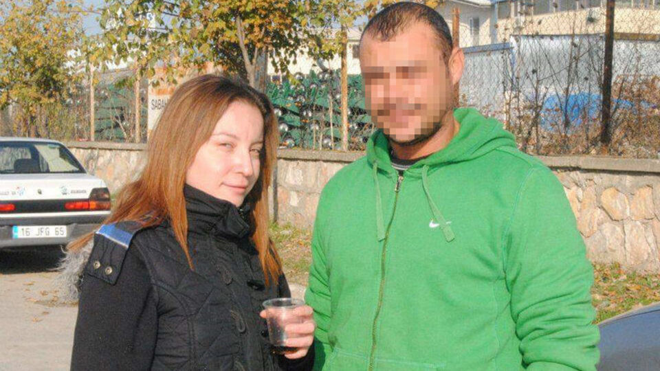 Konuşmak istemeyince başından vurdu!