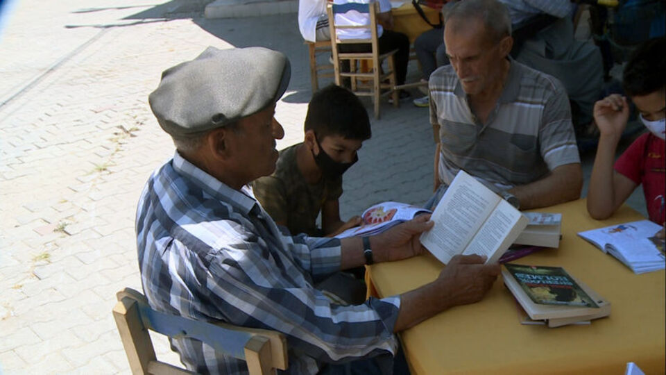 Bu mahallede okuma oranı yüzde yüz