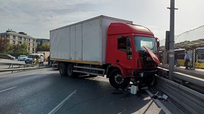 Ramak kaldı! Kamyon dehşeti