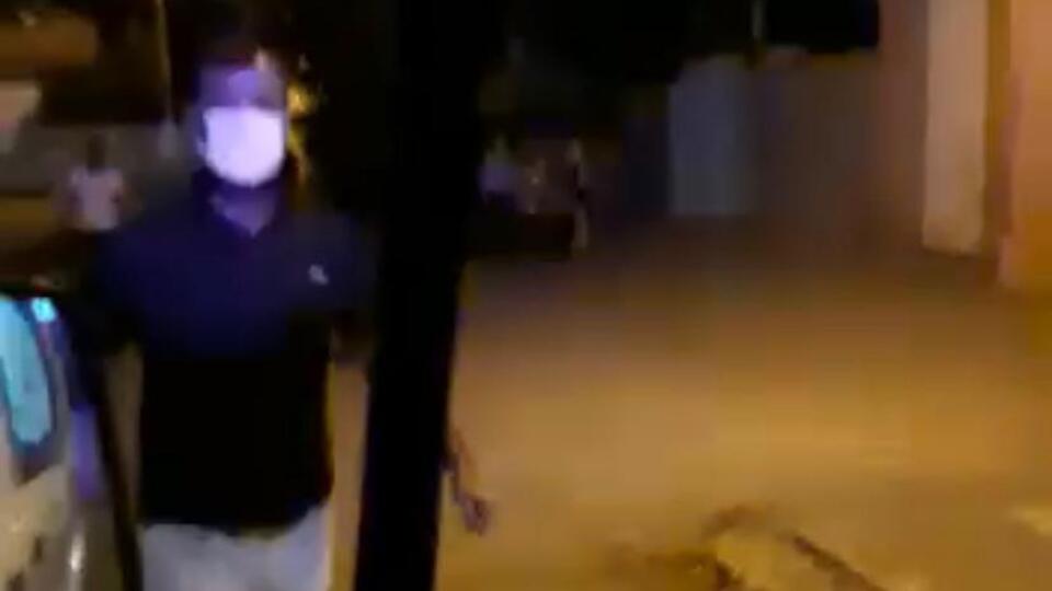 Ambulansa alınmayınca görevlileri tehdit ettiler!